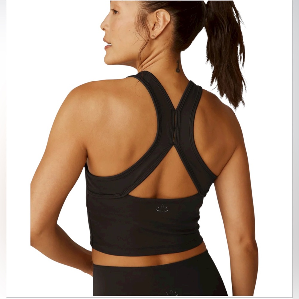 Beyond Yoga Powerbeyond Strive Cropped Tank Size S BLK NWT - Picture 2 of 4